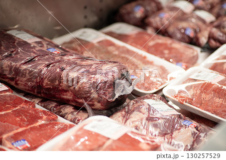 アメリカのスーパーで売られている牛肉 130257529