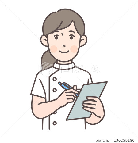 カルテを書く女性看護師 130259180