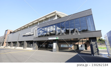 相模鉄道新横浜線、JR東海道線貨物支線の乗換駅、羽沢横浜国大駅 130262184