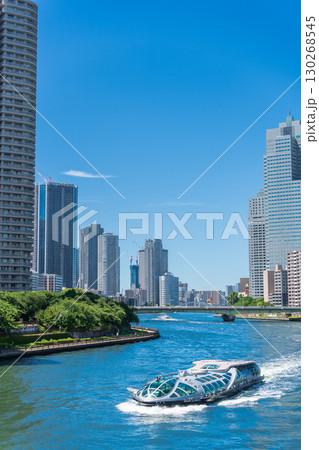 「東京都」隅田川の風景　中央区 130268545