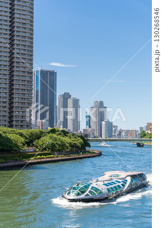 「東京都」隅田川の風景　中央区 130268546
