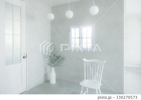 窓のある部屋 130270573