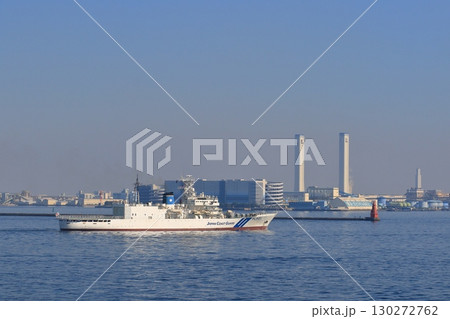 出港する巡視船　海上保安庁の巡視船 130272762