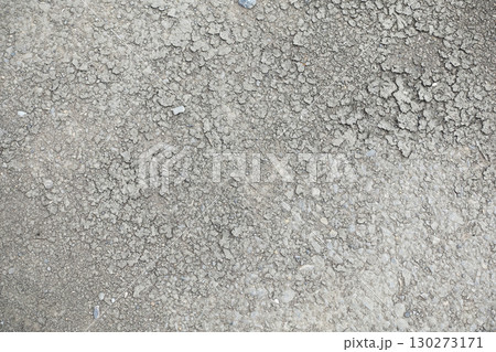 水不足　渇水　干ばつ　water shortage  water deficit 130273171