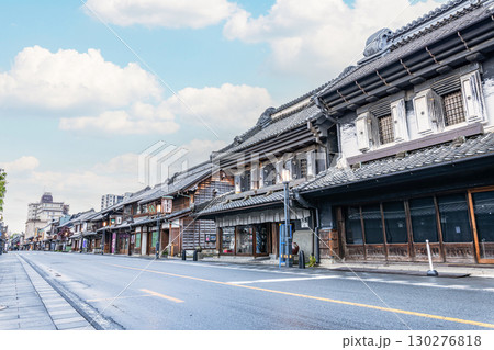 埼玉県川越市　小江戸川越一番街商店街 蔵造りの町並み 130276818