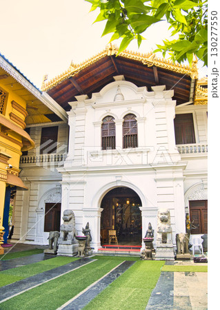 コロンボ市内のガンガラーマ寺院の絶景 130277550