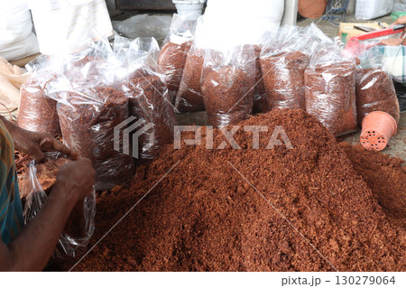 Coco Peat fertilizer on shop Coco Peat fertilizer on shop 130279064