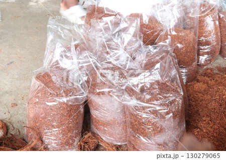 Coco Peat fertilizer on shop Coco Peat fertilizer on shop 130279065