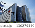 大阪市　大阪府警察本部本庁舎（南東方向から）（夏） 130279340