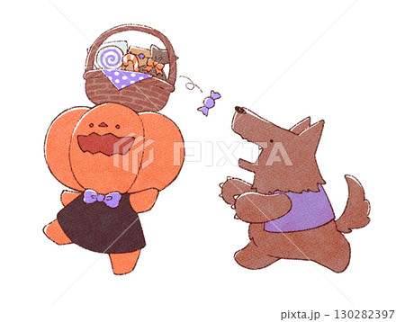 お菓子を貰ってはしゃぐおばけ達 お菓子を貰ってはしゃぐおばけ達 130282397