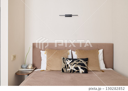 Elegant and Modern Bedroom Design Featuring a Minimalist Touch for a Tranquil Atmosphere Elegant and Modern Bedroom Design Featuring a Minimalist Touch for a Tranquil Atmosphere 130282852
