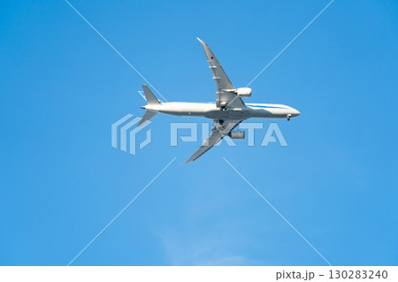 旅客機　港区上空 130283240