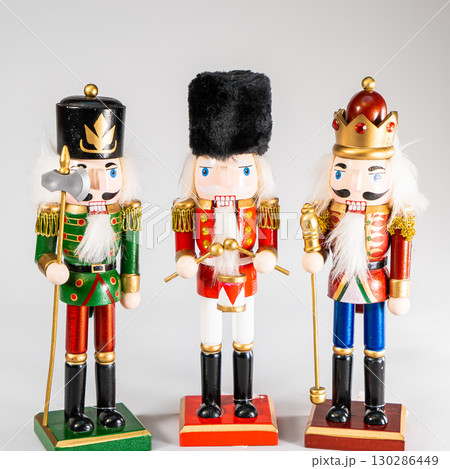 nutcracker Figure Christmas Decoration New Year Christmas Tree mini figurine 130286449
