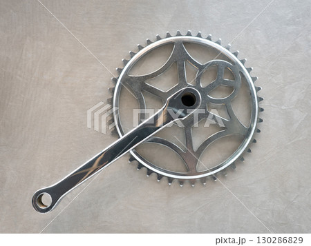 自転車部品 シングルコッタード型ギアクランク 自転車部品 シングルコッタード型ギアクランク 130286829