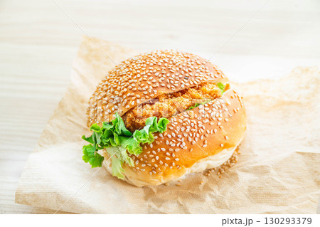 海老カツバーガー 130293379