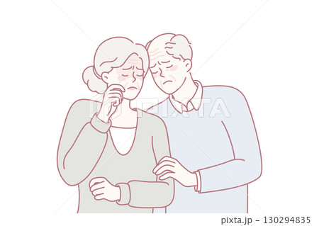 Unhappy mature couple crying 130294835