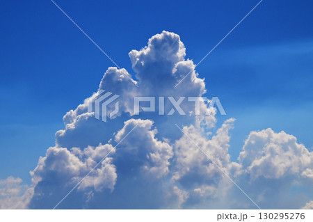 夏の雲 130295276