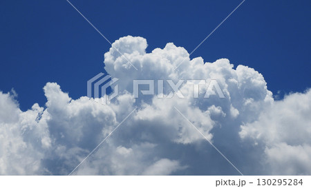 夏の雲 130295284