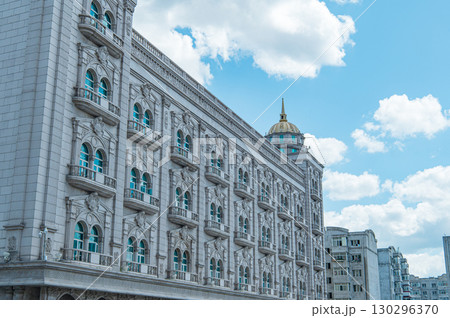 ヨーロッパ風の建物 ヨーロッパ風の建物 130296370