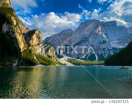Lago di Braies. lake and mountains Lago di Braies. lake and mountains 130297325