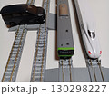 鉄道模型Nゲージ。N700Sと235系山手線の踏切待ち。 130298227