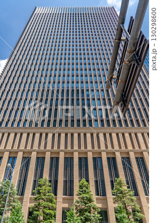 三井住友銀行東館（三井住友銀行本社ビルディング）SMBCホール　東京都千代田区丸の内 130298600