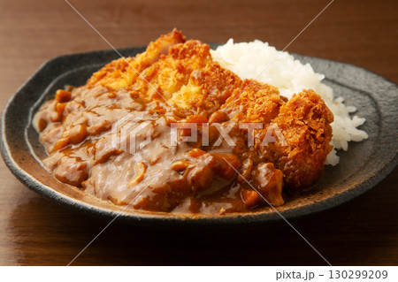 カツカレー 130299209