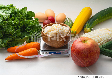 ローカーボダイエット もち麦 ごはん 計量 ローカーボダイエット もち麦 ごはん 計量 130308658