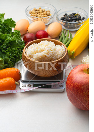 ローカーボダイエット　もち麦　ごはん　計量 130308660