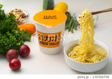 ローカーボダイエット　カップ麺 130308700
