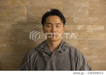 サウナの男性 サウナの男性 130309013