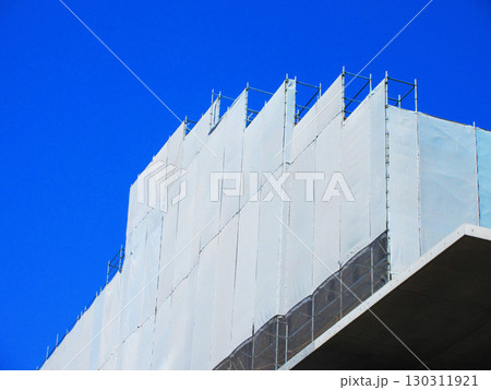 埼玉県川口市の新庁舎2期棟の建設工事現場の風景 埼玉県川口市の新庁舎2期棟の建設工事現場の風景 130311921