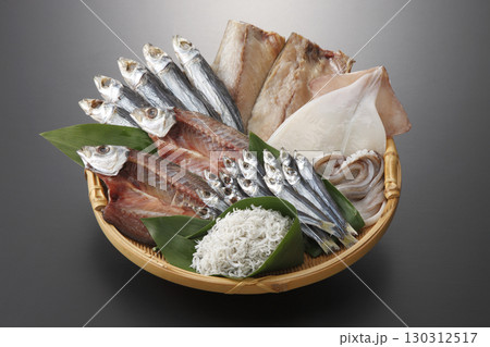 海産物の干物ギフト盛り合わせ 海産物の干物ギフト盛り合わせ 130312517