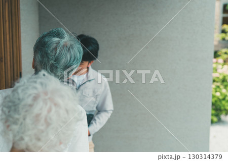 玄関ドア選び 130314379