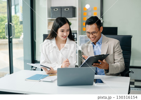 Those who work hard, win in the conference room new startup project 130316154