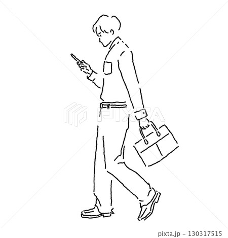 スマホを見ながら歩く男性のイラスト（ビジネス・通勤・ビジネスカジュアル） 130317515