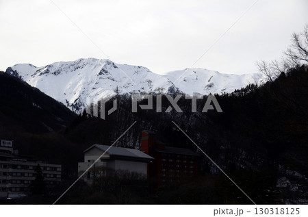 冬の谷川岳 130318125