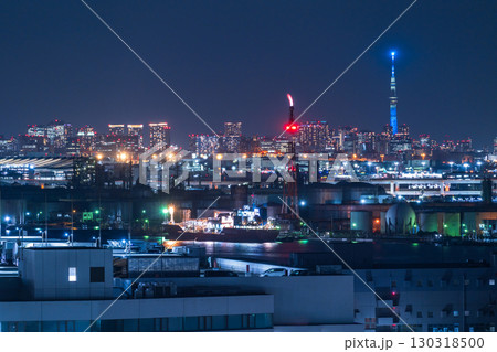 《東京都》東京の夜景と工場夜景《川崎マリエンの眺望》 《東京都》東京の夜景と工場夜景《川崎マリエンの眺望》 130318500