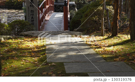 美しい高野山（紅葉,自然,和歌山） 130319376