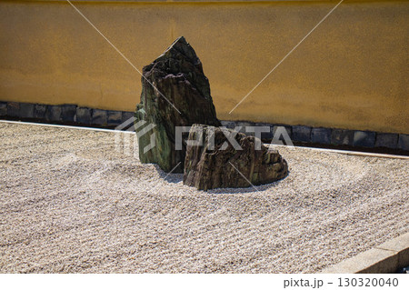 【京都風景】龍源院　独創的で印象深い禅宗の庭々 130320040