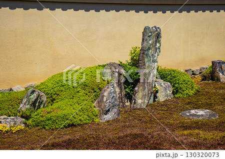 【京都風景】龍源院 独創的で印象深い禅宗の庭々 【京都風景】龍源院 独創的で印象深い禅宗の庭々 130320073