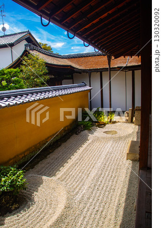 【京都風景】龍源院 独創的で印象深い禅宗の庭々 【京都風景】龍源院 独創的で印象深い禅宗の庭々 130320092