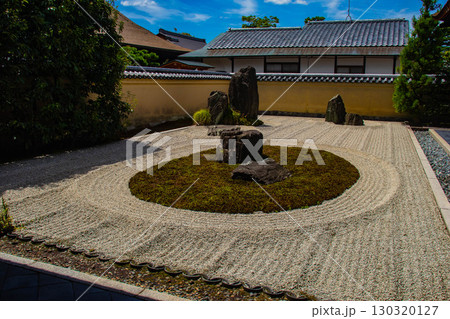 【京都風景】龍源院 独創的で印象深い禅宗の庭々 【京都風景】龍源院 独創的で印象深い禅宗の庭々 130320127