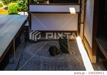 【京都風景】龍源院 独創的で印象深い禅宗の庭々 【京都風景】龍源院 独創的で印象深い禅宗の庭々 130320411