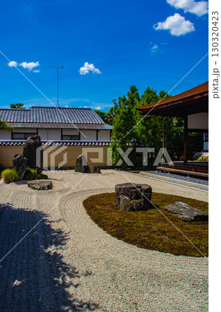 【京都風景】龍源院　独創的で印象深い禅宗の庭々 130320423