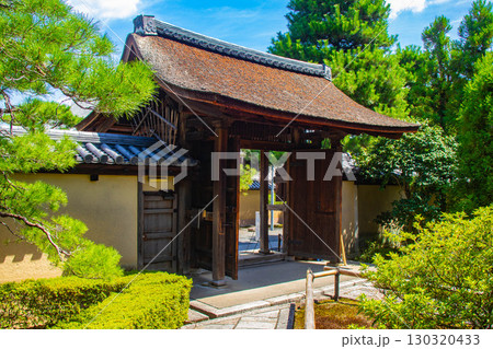 【京都風景】龍源院 独創的で印象深い禅宗の庭々 【京都風景】龍源院 独創的で印象深い禅宗の庭々 130320433