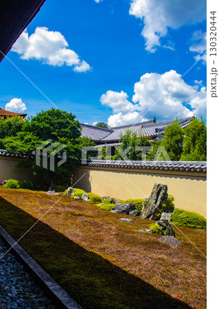 【京都風景】龍源院 独創的で印象深い禅宗の庭々 【京都風景】龍源院 独創的で印象深い禅宗の庭々 130320444