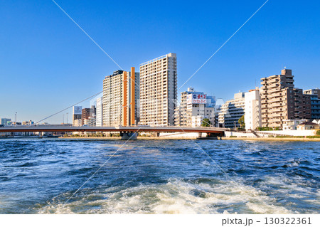 東京都浅草 水上バスからの東京都市景観 東京都浅草 水上バスからの東京都市景観 130322361