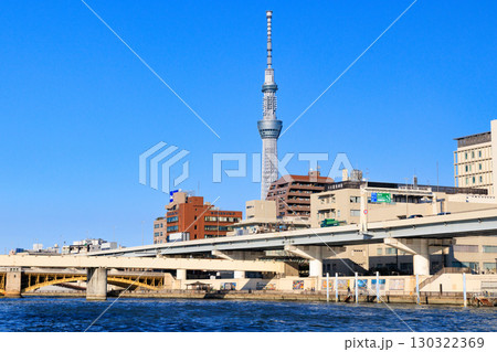 東京都浅草　水上バスからの東京都市景観 130322369