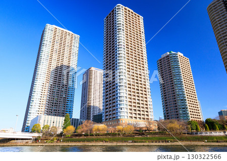 東京都浅草 水上バスからの東京都市景観 東京都浅草 水上バスからの東京都市景観 130322566